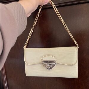 Louis Vuitton Cream Eugénie Koala Epi Leather Wallet with Silver Hardware